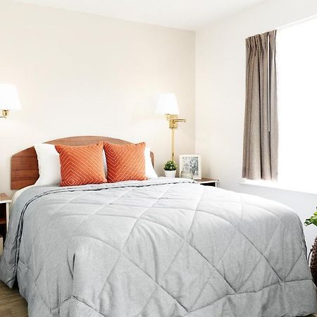 Intown Suites Extended Stay St. Louis Mo - St. Charles Saint Charles Bagian luar foto