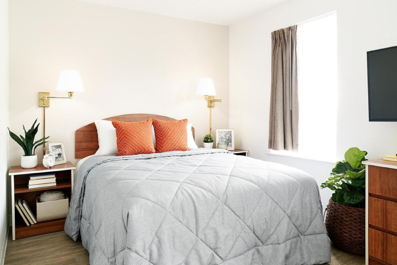 Intown Suites Extended Stay St. Louis Mo - St. Charles Saint Charles Bagian luar foto